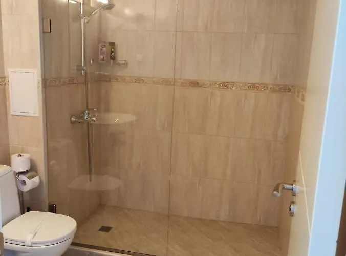 Апартамент Atia *